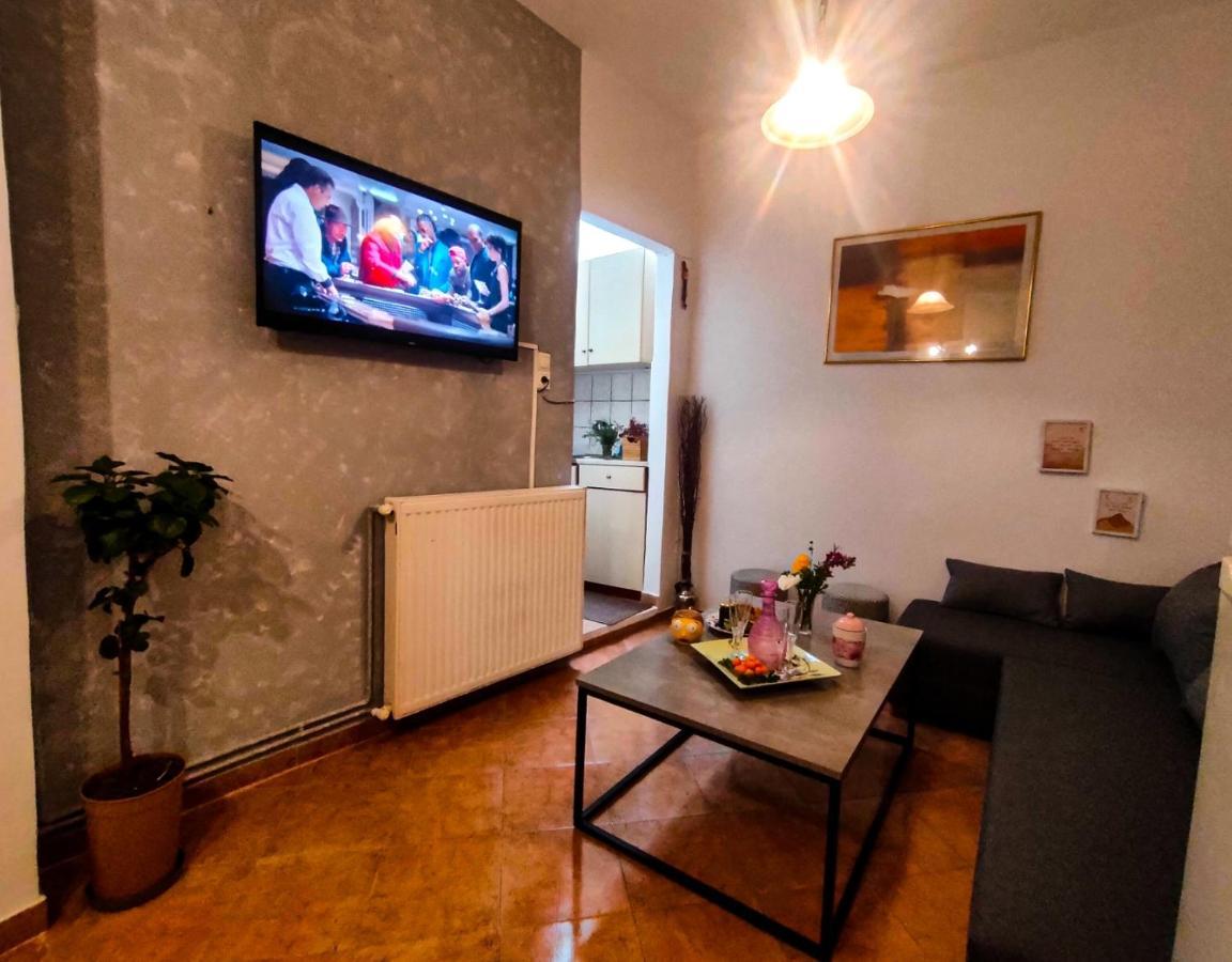 Kastra Bella 2 Bedroom Condo In Corfu Town Экстерьер фото